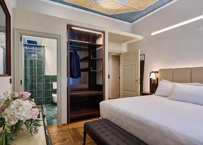 Duomo Luxury 4* Florens