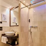 Duomo Luxury Pensionat 4*