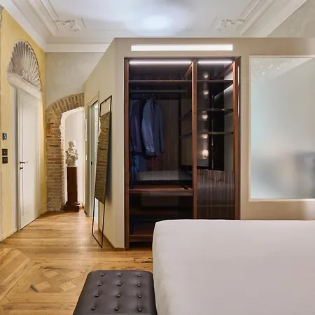 بيت ضيافة Duomo Luxury