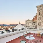 Duomo Luxury 4* Florencie